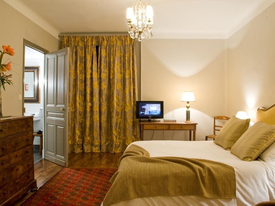 Вилла Manoir De La Malartrie Везак Номер фото